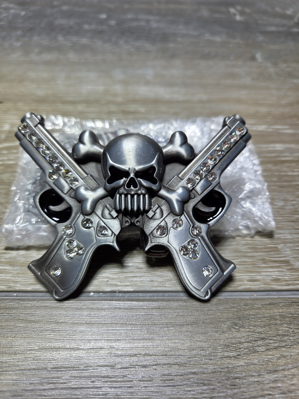 Skull Crossbones Crossed Pistols Rhinestone Metal Belt Buckle
